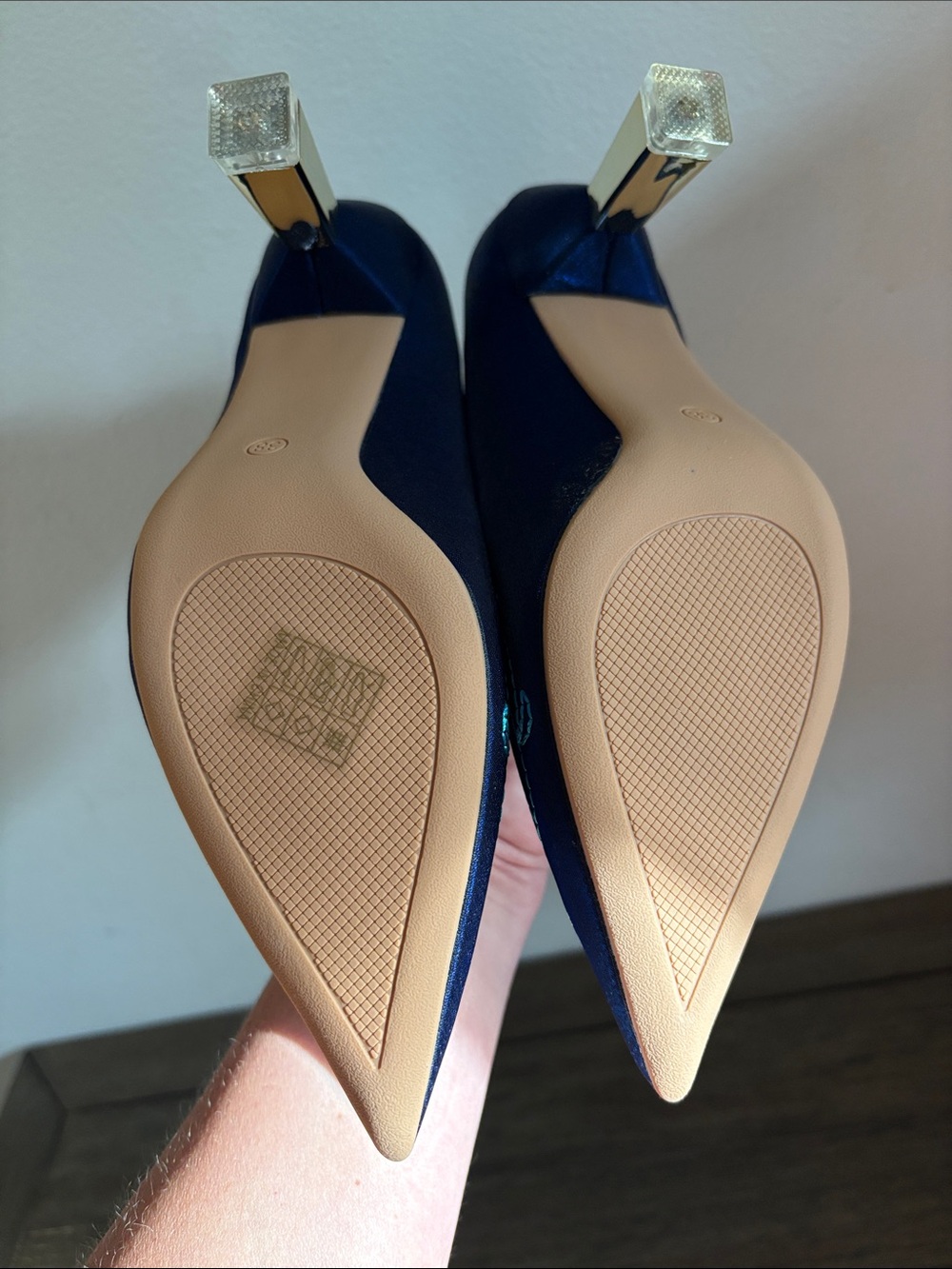 NEW [XCM] Floral Embroidered Pointed Heels Pumps Navy Satin Women’s EU 38, US 7 - Picture 12 of 14
